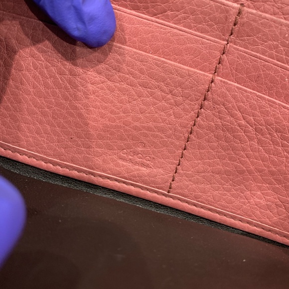 Gucci Black Soho Double G Zip Around Wallet Sku#85559 (Gently used,zip not work) - Picture 8 of 13